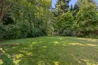 20886 94B AVENUE - thumbnail 32
