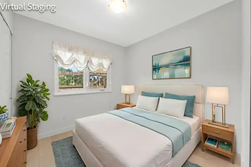 17918 56A AVENUE - photo 4 of 36