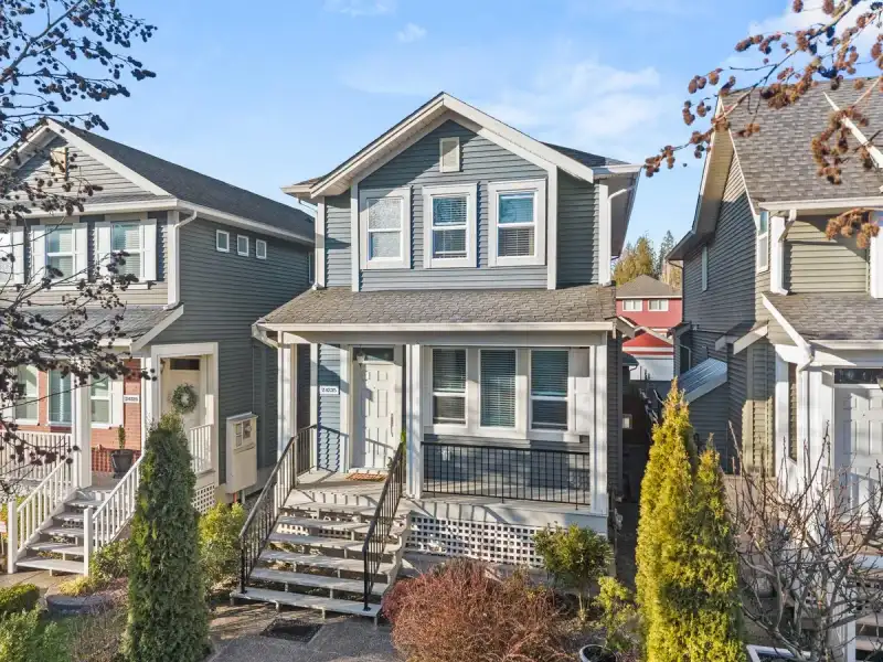 24235 102 AVENUE - photo 1 of 35
