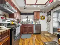 7385 115 STREET - thumbnail 10