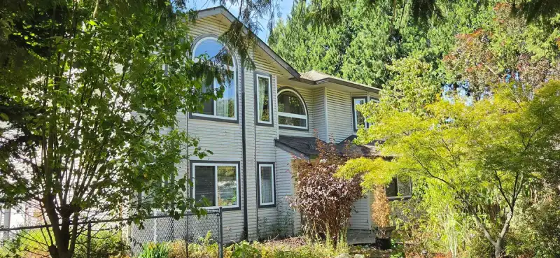 11805 240TH STREET - photo 1 of 17