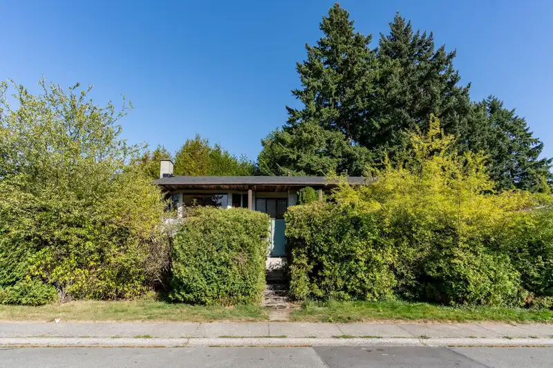 7946 116A STREET - photo 1 of 20