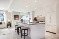 193 1330 WELLON STREET - thumbnail 1