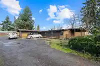 24733 16 AVENUE - thumbnail 14