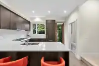 6098 OAK STREET - thumbnail 17