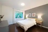 33 55 HAWTHORN DRIVE - thumbnail 22