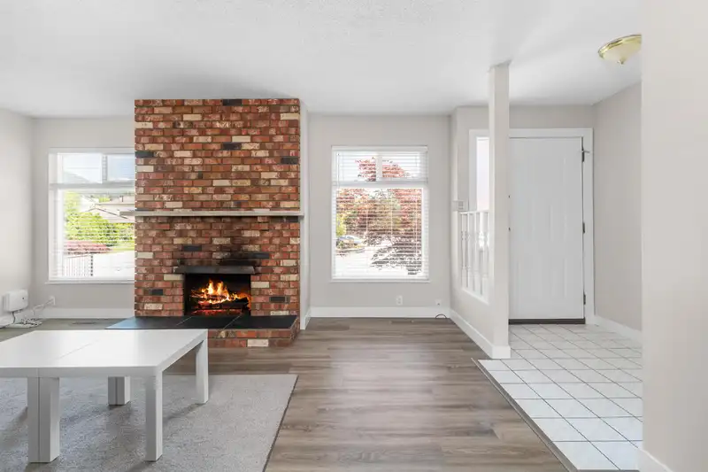 1204 NESTOR STREET - photo 3 of 37