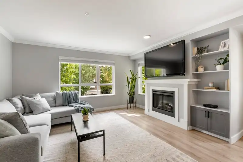 76 6747 203 STREET - photo 1 of 37