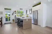 21 20150 81 AVENUE - thumbnail 2