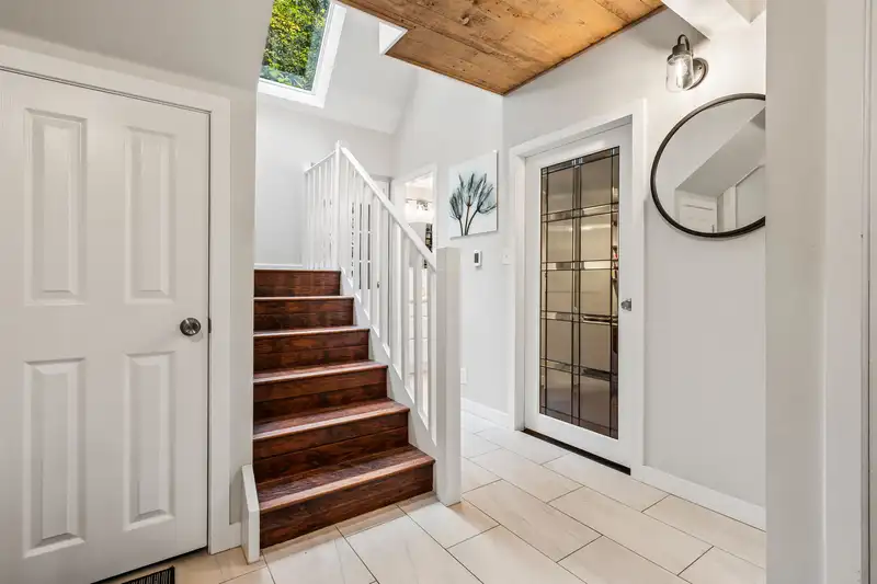 6326 ROCKWELL DRIVE - photo 2 of 40