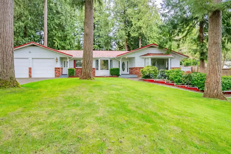4257 199A STREET - photo 2 of 40