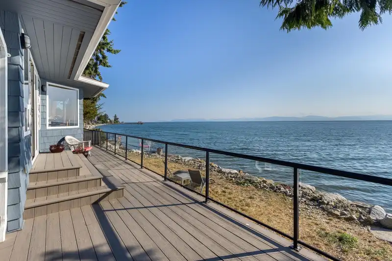 4857 SUNSHINE COAST HIGHWAY - photo 1 of 36