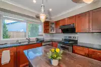 9288 ROMANIUK DRIVE - thumbnail 11