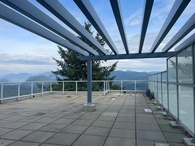 803 9262 UNIVERSITY CRESCENT - photo 3 of 19