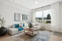 515 110 E 17TH STREET - thumbnail 1