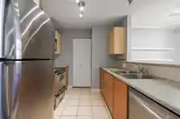 428 5700 ANDREWS ROAD - thumbnail 13