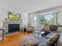20360 THORNE AVENUE - thumbnail 3