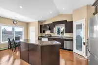 2690 VICTORIA STREET - thumbnail 12