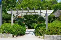 503 1730 DUCHESS AVENUE - thumbnail 34