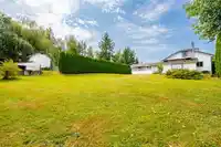 8690 GOUNDREY STREET - thumbnail 5