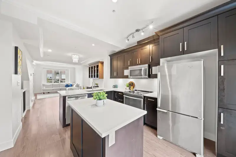 93 10151 240 STREET - photo 3 of 36
