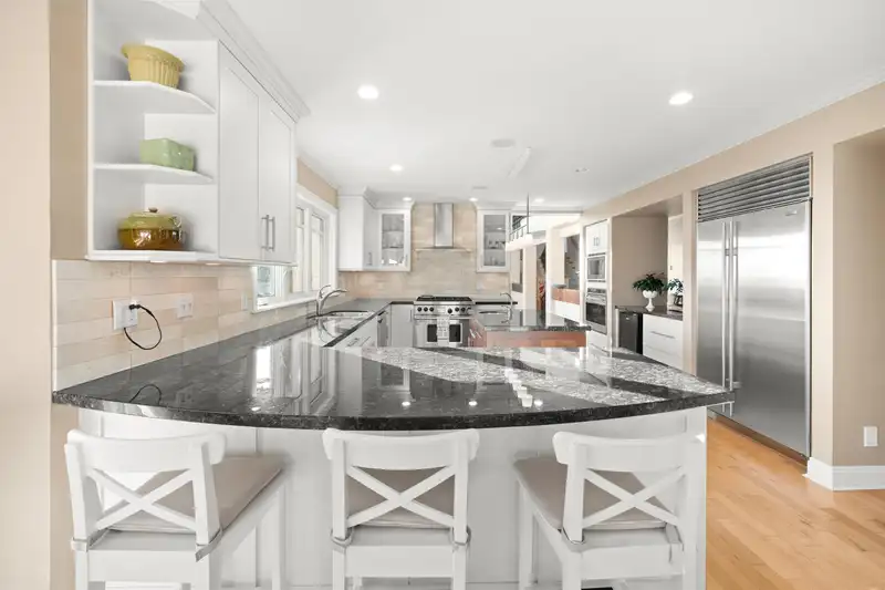 1408 31ST STREET - photo 3 of 29