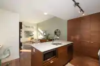 507 1677 LLOYD AVENUE - thumbnail 5