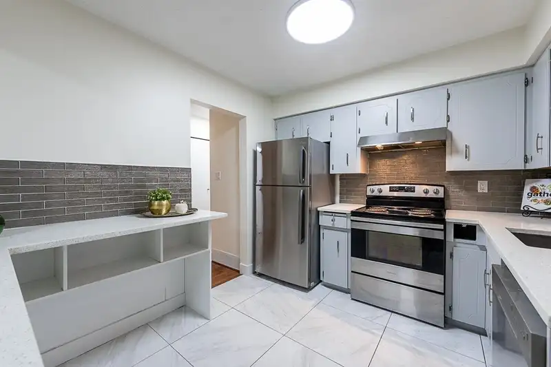 26490 28B AVENUE - photo 2 of 29