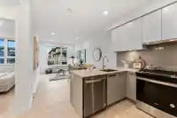 302 13788 76 AVENUE - thumbnail 2