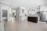 6035 138A STREET - thumbnail 5
