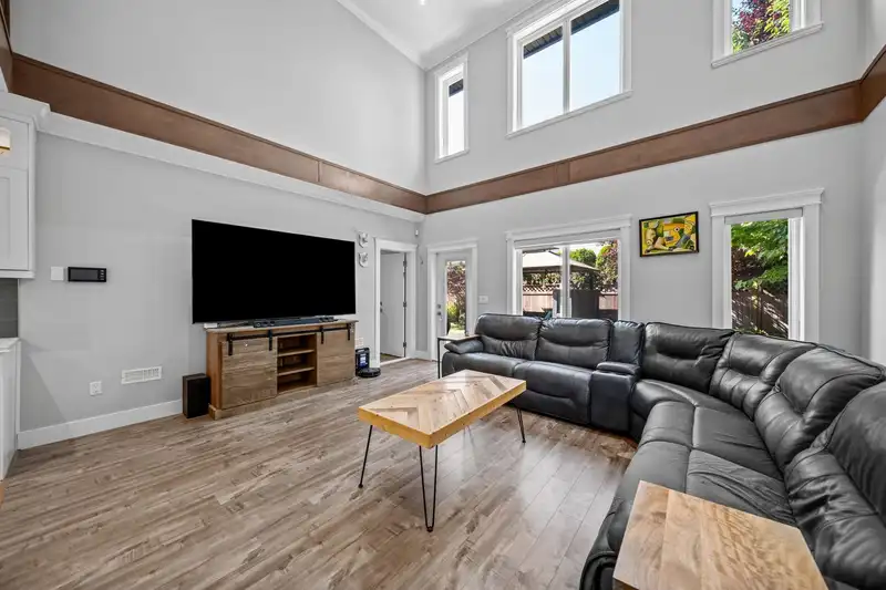 27247 33B AVENUE - photo 4 of 27