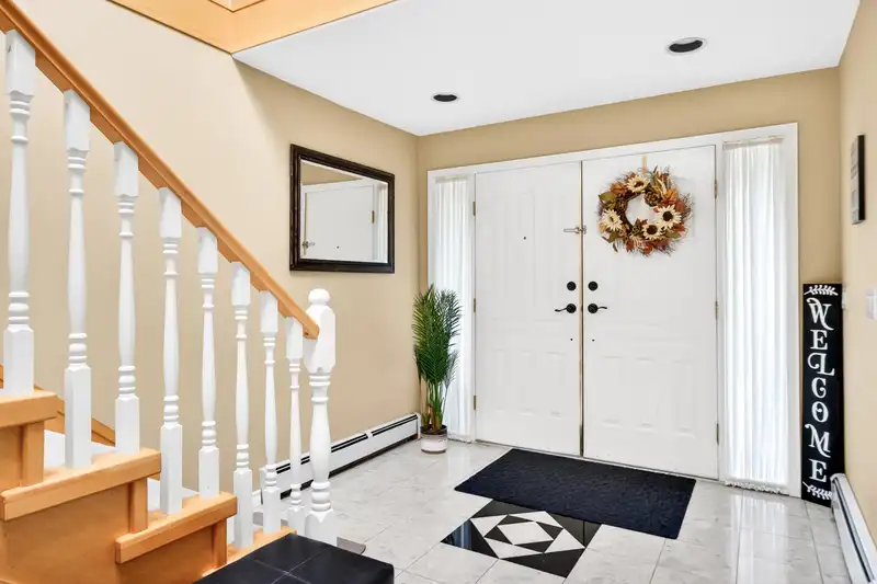 231 SUZUKI STREET - photo 4 of 29