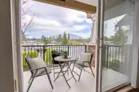 212 1567 GRANT AVENUE - thumbnail 12