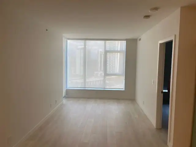 3107 537 COTTONWOOD AVENUE - photo 3 of 24