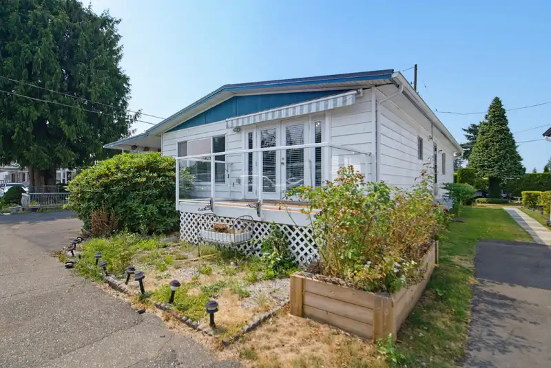 12 4426 232 STREET - photo 1 of 40