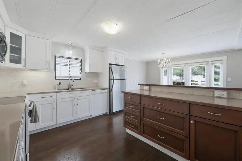 12 4426 232 STREET - photo 4 of 40