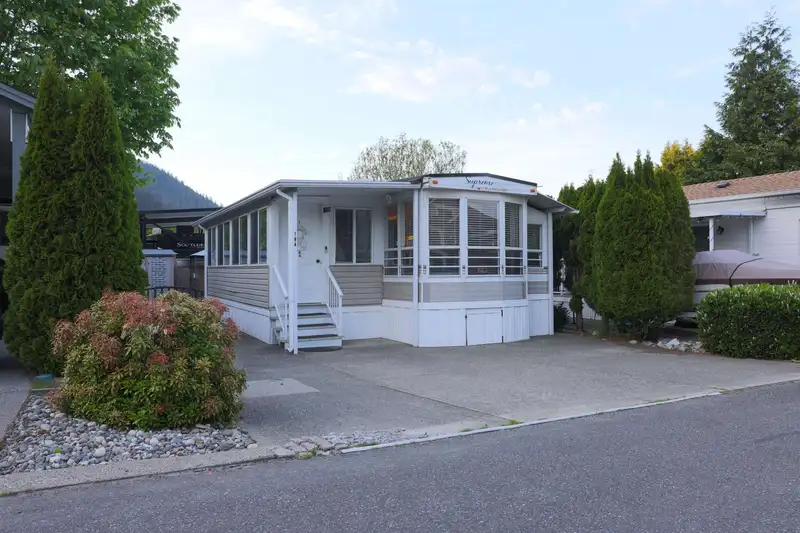 184 14600 MORRIS VALLEY ROAD - photo 1 of 13