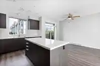 33 8050 204 STREET - thumbnail 6