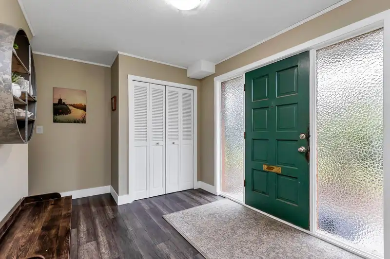34648 BLATCHFORD WAY - photo 4 of 40