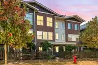 6 8371 202B STREET - thumbnail 40