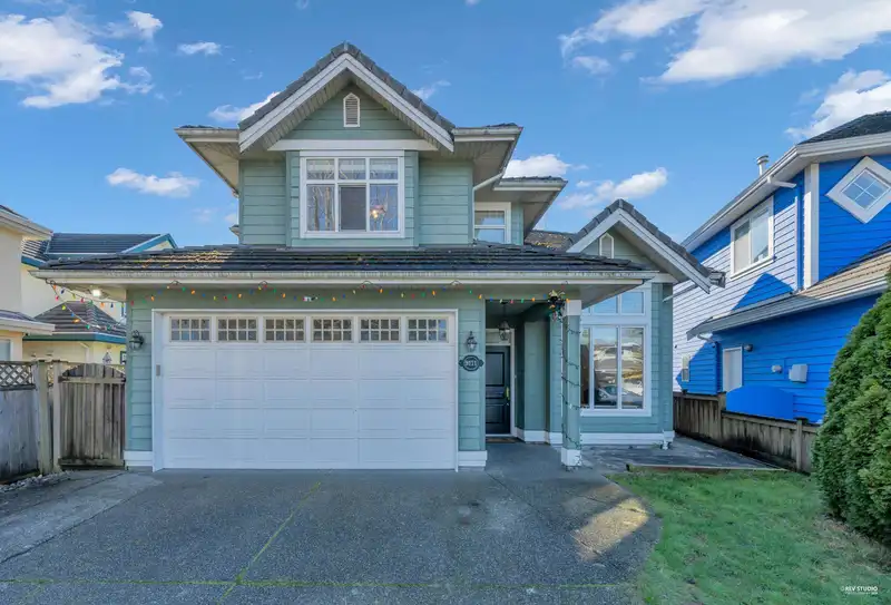 9171 PAULESHIN CRESCENT - photo 2 of 28