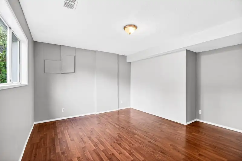 32244 14TH AVENUE - photo 4 of 40