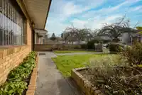 2225 E 35TH AVENUE - thumbnail 4