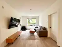 105 8380 200A STREET - thumbnail 6