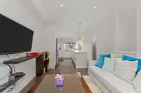59 935 EWEN AVENUE - thumbnail 3