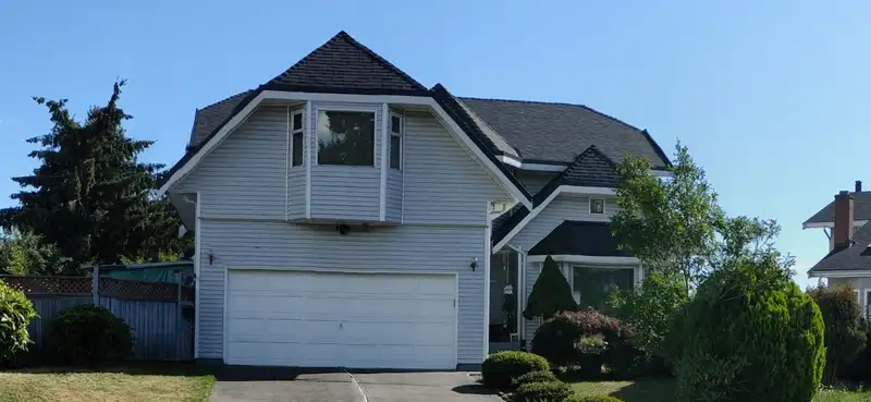 12978 96A AVENUE - photo 2 of 40