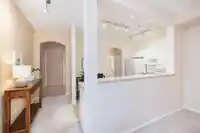 206 678 W QUEENS ROAD - thumbnail 9