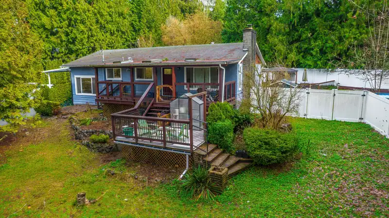 8630 FOOTE STREET - photo 2 of 40