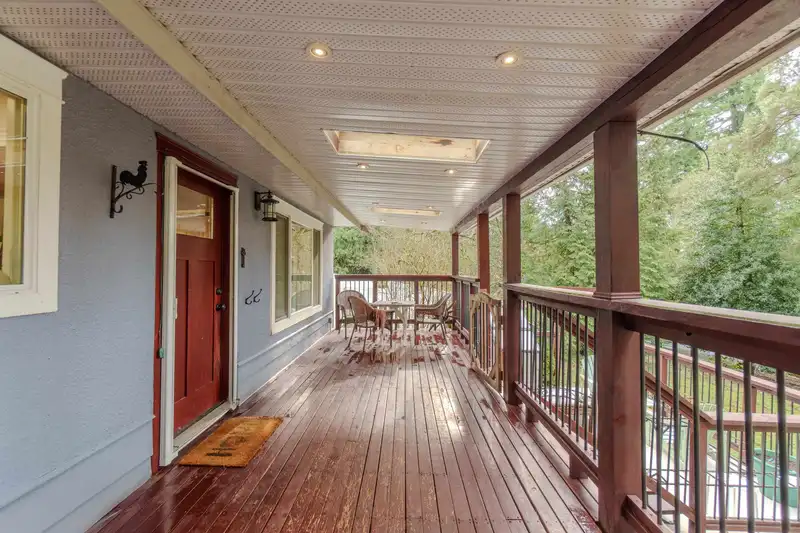 8630 FOOTE STREET - photo 3 of 40