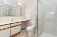 228 7156 121 STREET - thumbnail 13